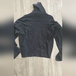 Simple Black Women's Sweater